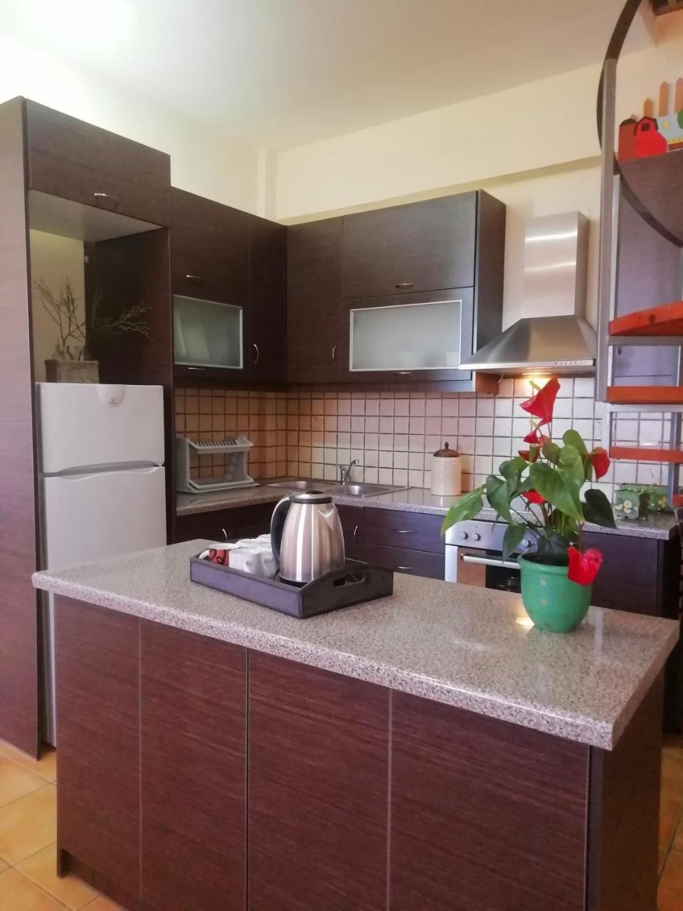 Point Twins Apartments Vrontádos Dış mekan fotoğraf
