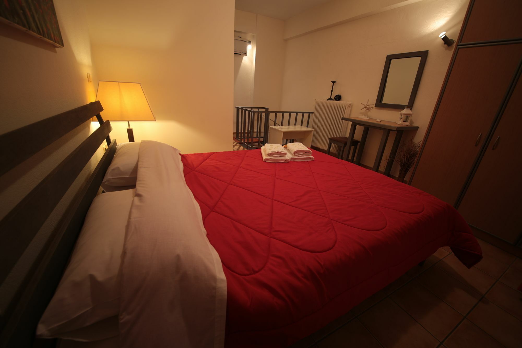 Point Twins Apartments Vrontádos Dış mekan fotoğraf